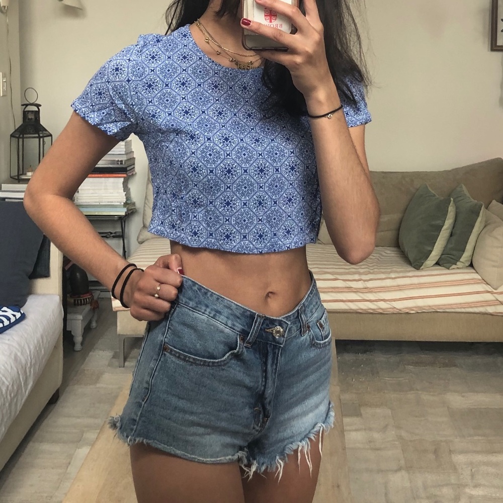 Blue patterned LF top